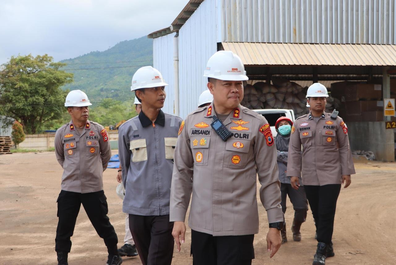 May Day, Kapolres Luwu Apresiasi Kinerja PT BMS dan Tekankan Keselamatan Kerja